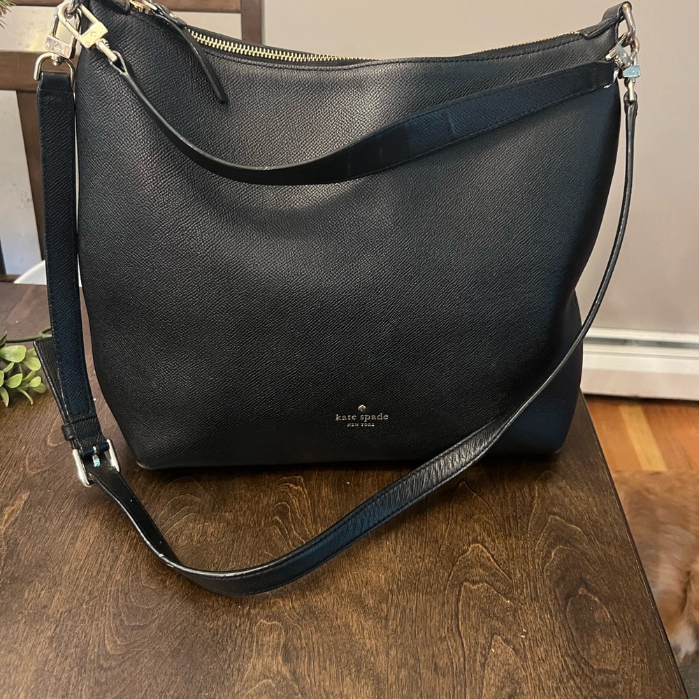 Black Kate Spade shoulder bag and wallet